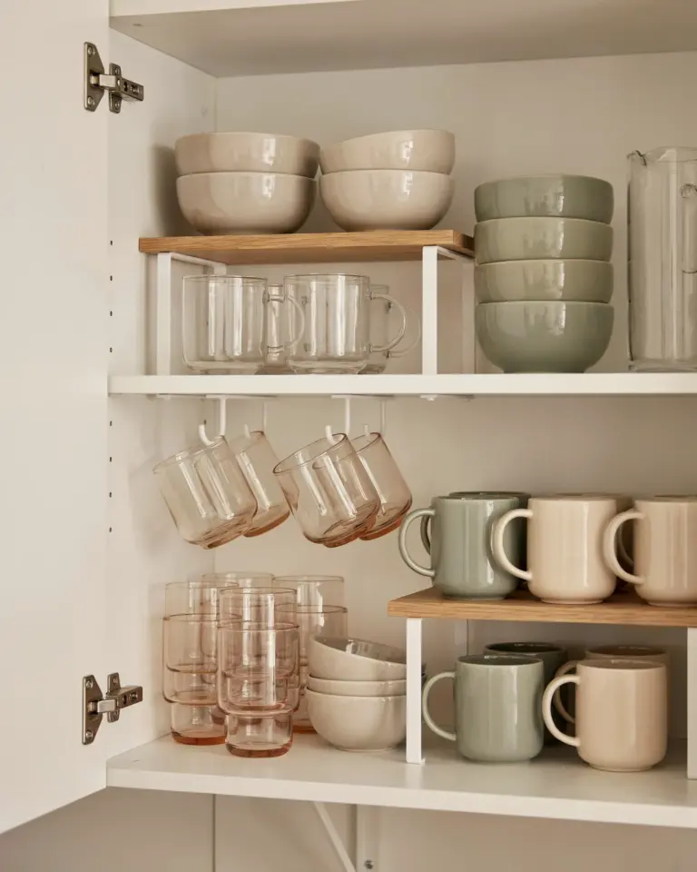 Small Kitchen Layout Ideas | Smart Zones & Flow-Friendly Placement for Tiny Kitchens